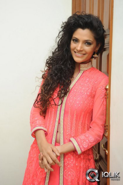 Saiyami-Kher-at-Rey-Audio-Launch